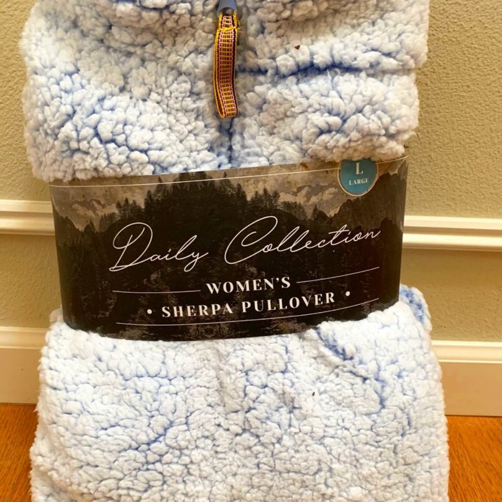 Women's Sherpa Pullover *BRAND NEW*